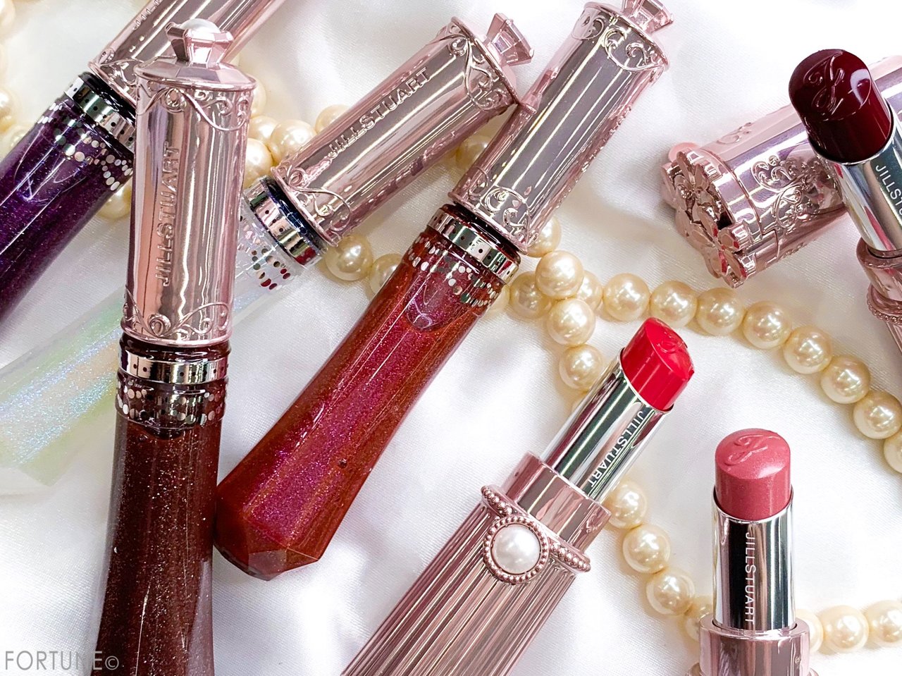 画像：ジルスチュアート 2019秋新作コスメ エターナル シマリング リップグロス／リップブロッサム エターナルクチュール