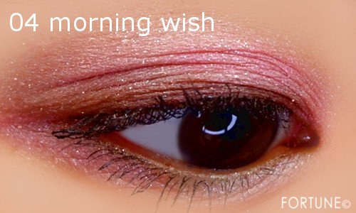 画像：ジルスチュアート2019秋コレクション「エターナルクチュール アイズ シマー」メイク