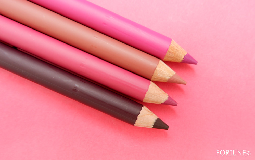 画像：ローラメルシエ ロングウェアリップライナー