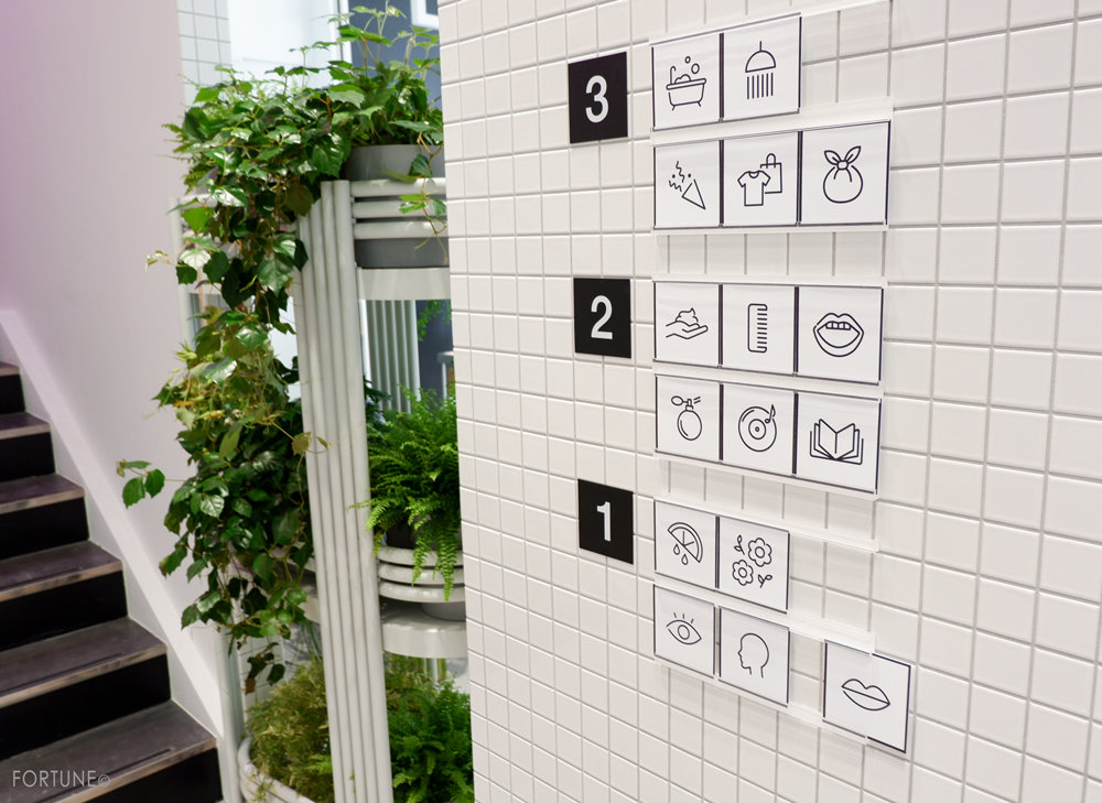 画像：LUSH(ラッシュ)新宿店