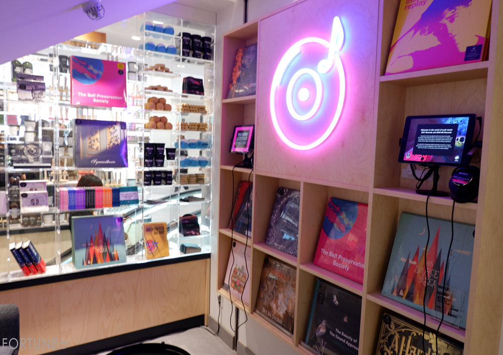 画像：LUSH(ラッシュ)新宿店