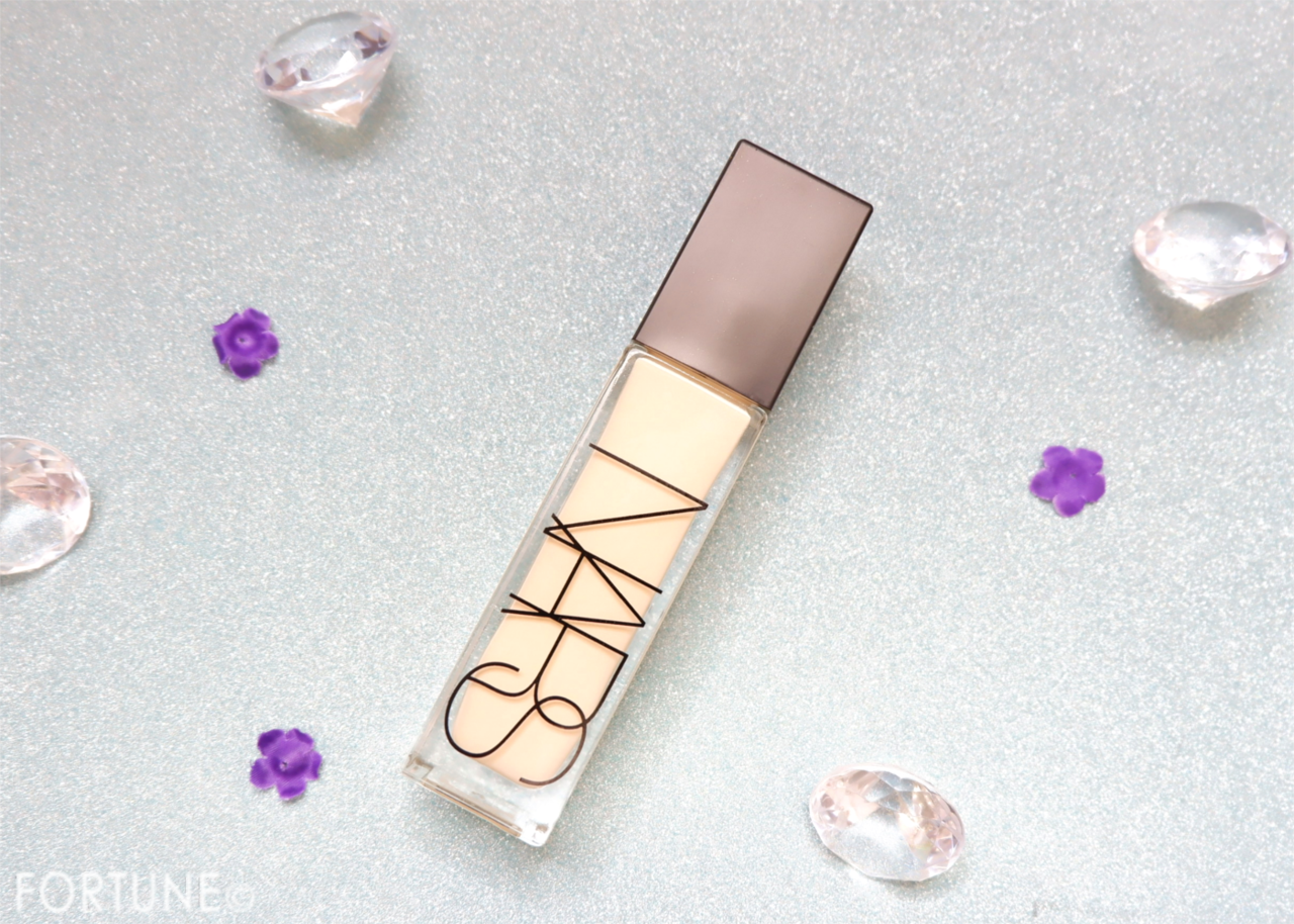 NARS ナチュラルラディアント ロングウェアファンデーション