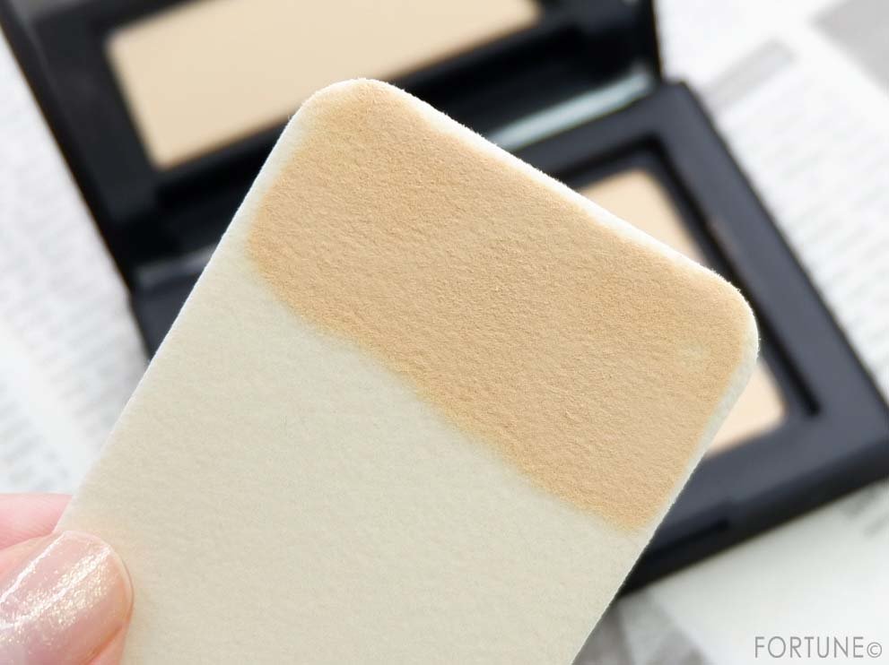 NARS「ソフトベルベットプレストパウダー」1456