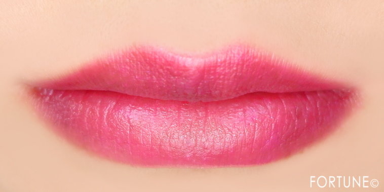 色つきリップクリーム：マジョリカ マジョルカ「ピュア・ピュア・キッスNEO」PK405恋敵