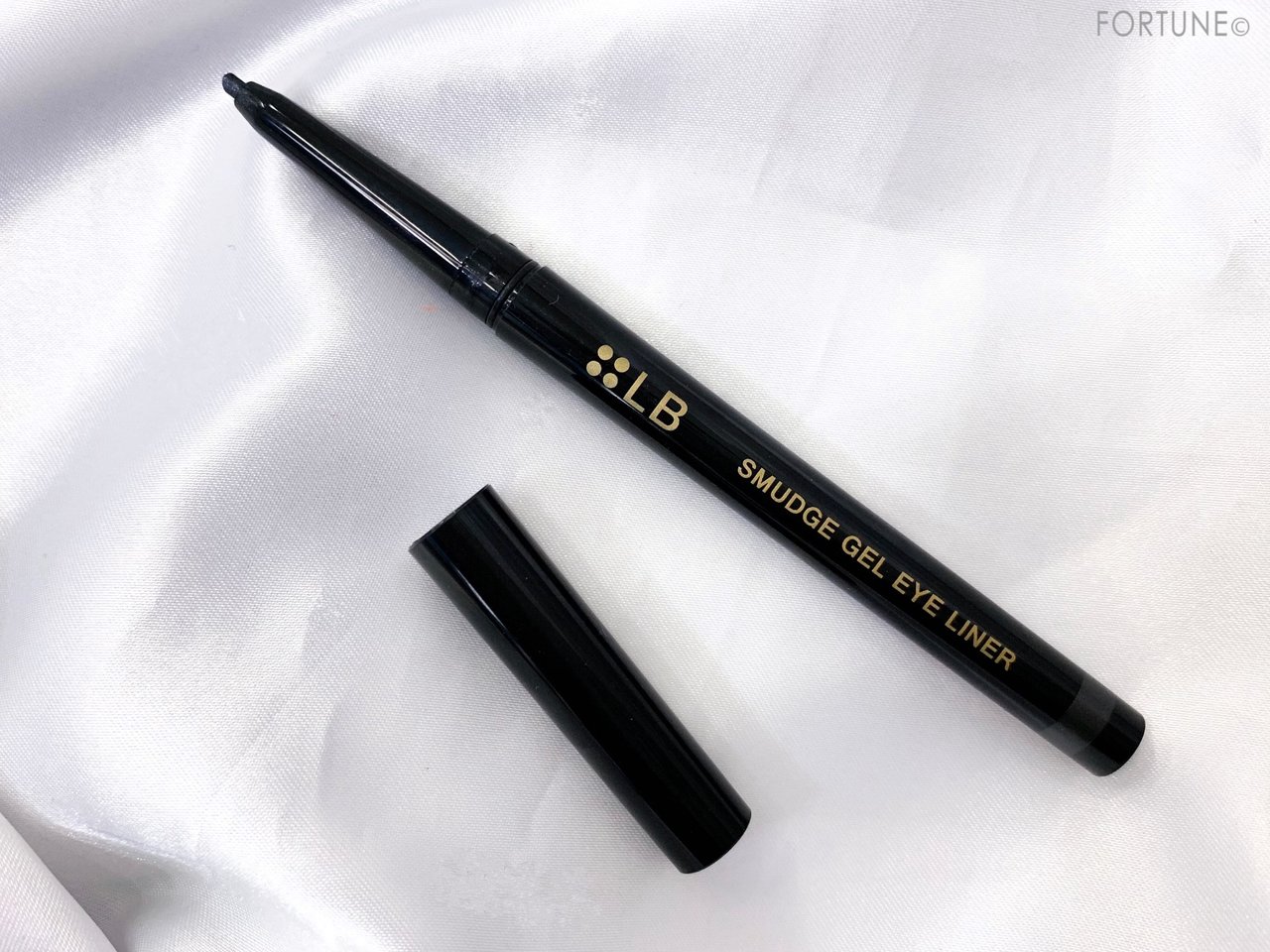 LB コスメティクス LB スマッジジェルアイライナー
