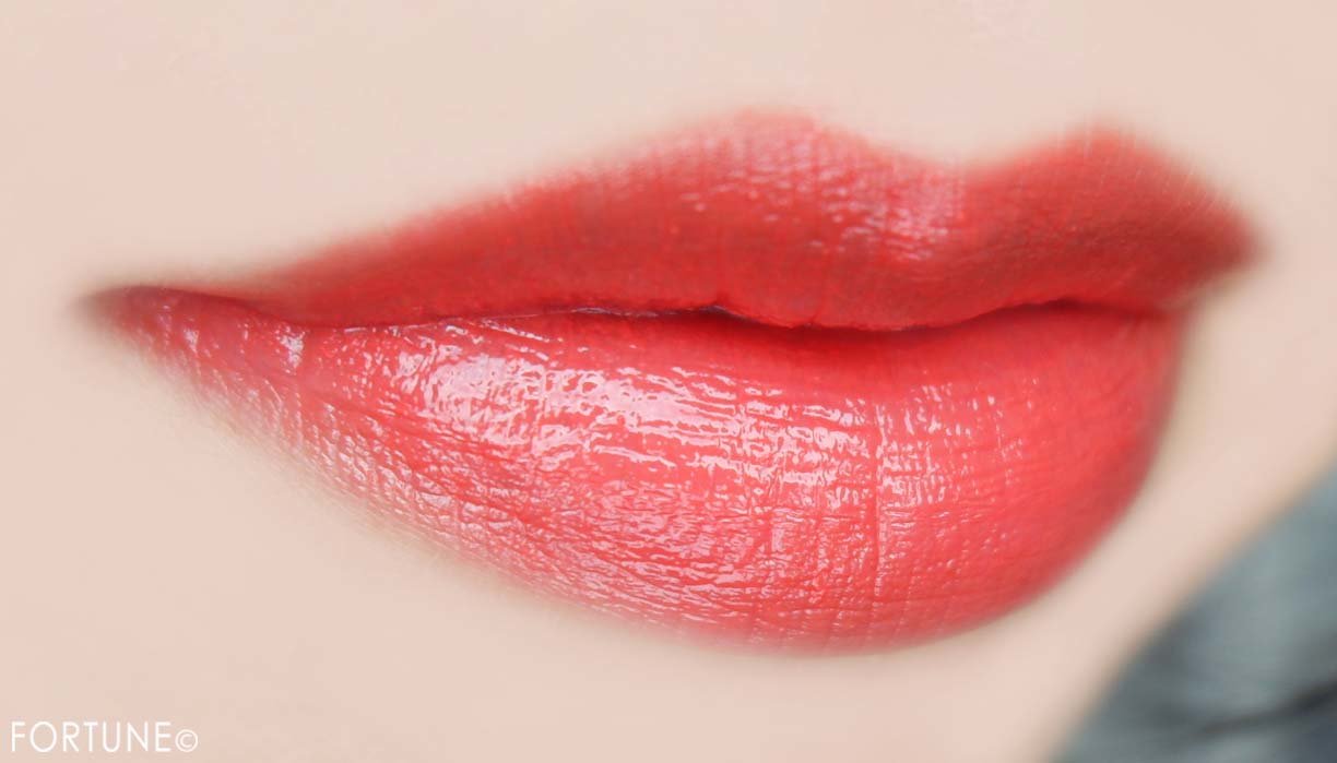 コフレドール「スキンシンクロルージュ」OR-119 オレンジ系　使用感