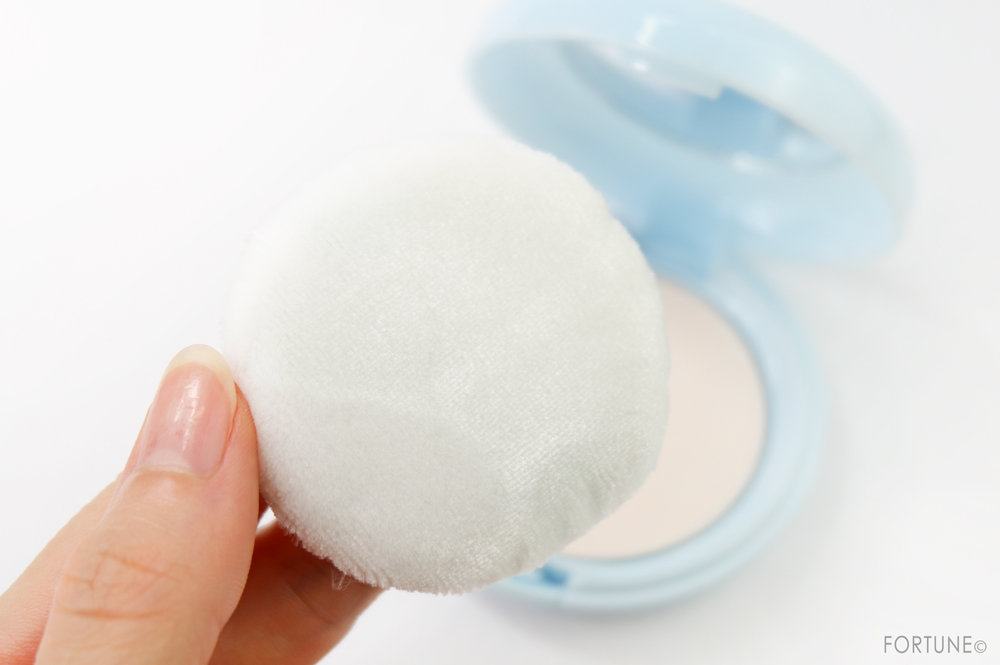 画像：エテュセ スキンケアパウダー