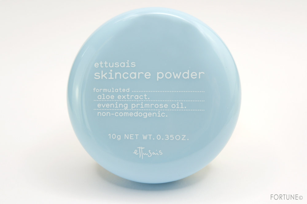 画像：エテュセ スキンケアパウダー