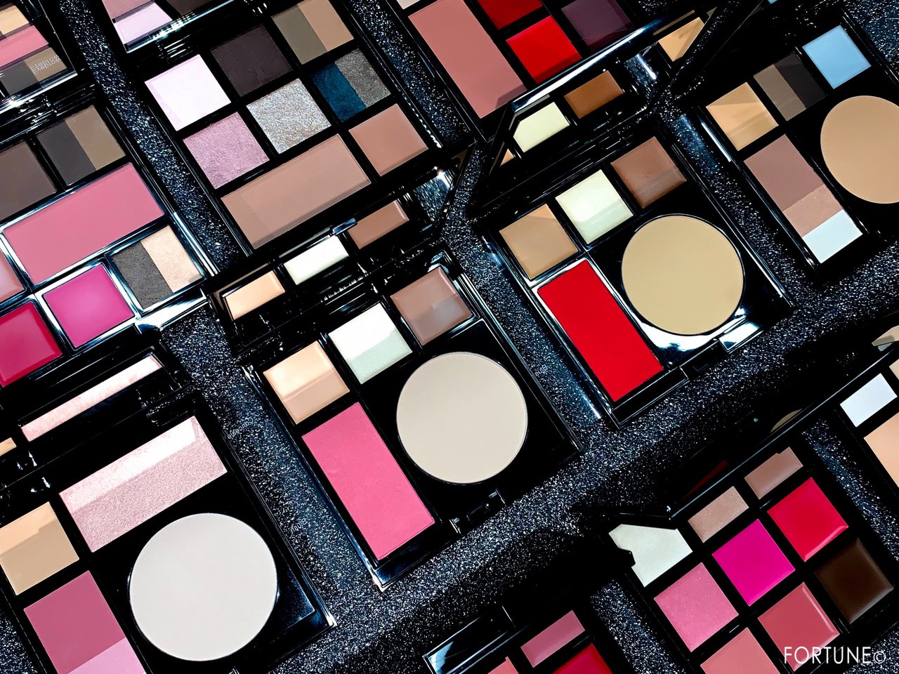 画像：《アディクション(ADDICTION) 2019秋新作》10周年記念『10TH ANNIVERSARY CELEBRATION』