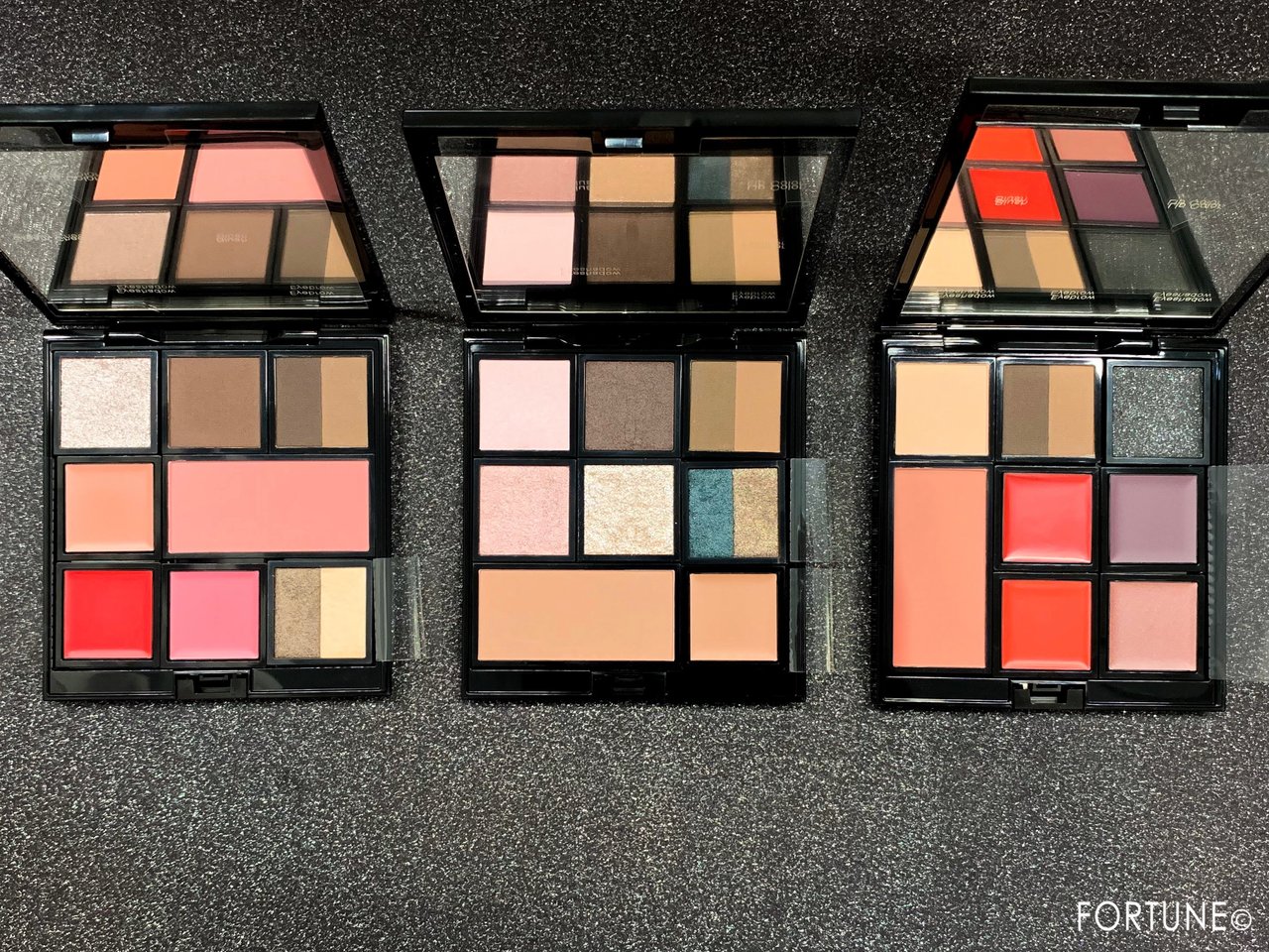 画像：《アディクション(ADDICTION) 2019秋新作》アディクション　コンパクト 10 リミテッドエディション<JET SETTER CONCEPT>