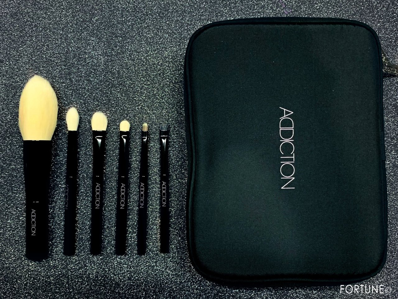 画像：《アディクション(ADDICTION) 2019秋新作》アディクション　マイ プライベート ジェット ブラシセット