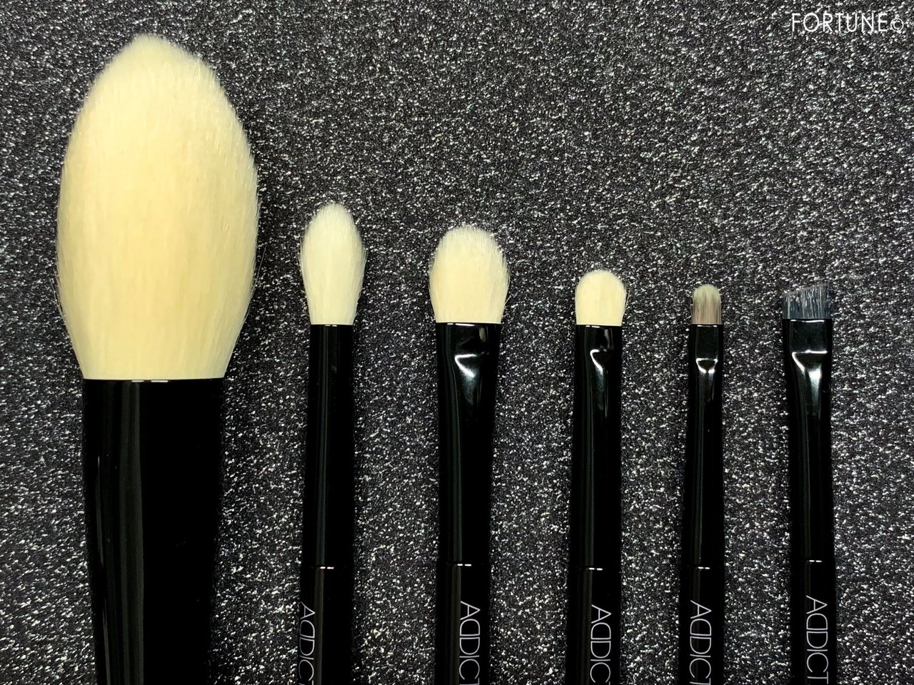 画像：《アディクション(ADDICTION) 2019秋新作》アディクション　マイ プライベート ジェット ブラシセット