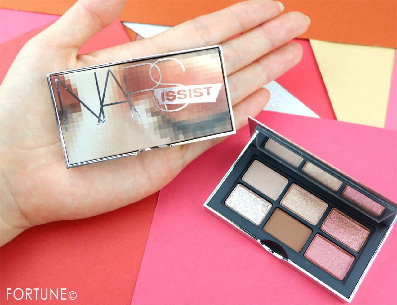 画像：NARS 2019新作アイシャドウパレット「ナーズイスト ウォンテッド ミニアイシャドーパレット」