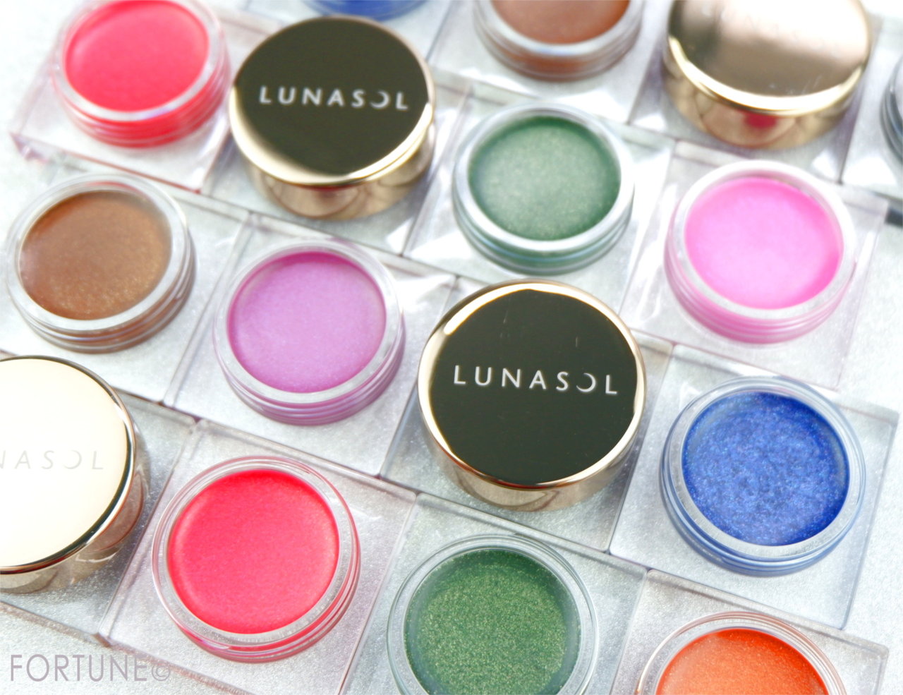 ルナソル(LUNASOL) 2019秋新作「グラムウィンク」