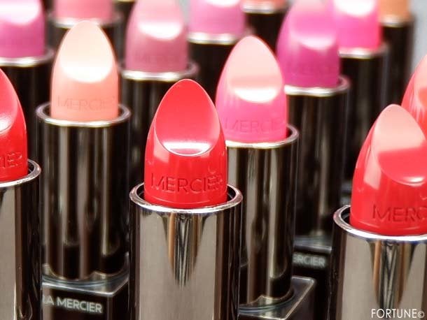 ローラ メルシエ「ルージュ エッセンシャル シルキー クリーム リップスティック」