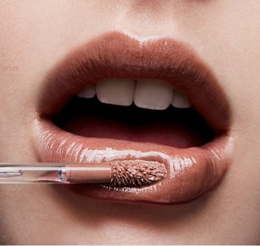MAC リップガラス　スパイト
