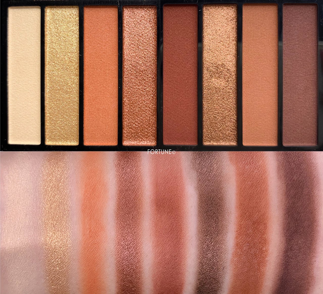 画像：REVLON（レブロン）2019秋新作コスメ レブロン カラーステイ ルックス ブック パレット