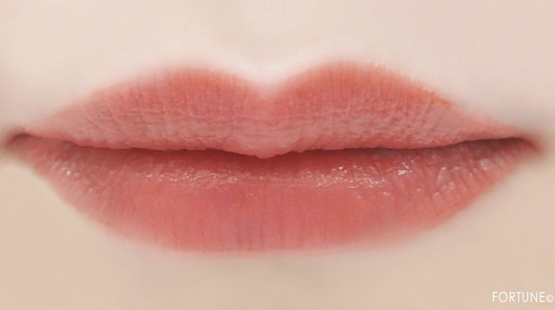 画像：レブロン 「キス クラウド ブロッテッド リップ カラー」 003