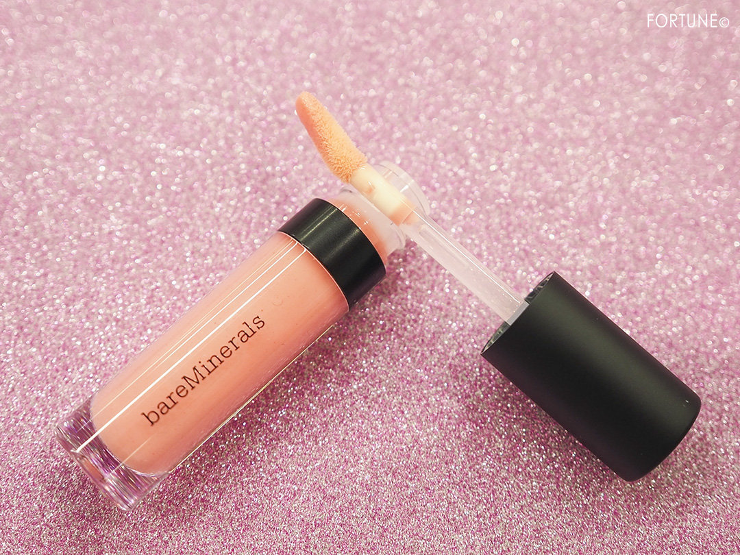 画像：ベアミネラル 「ピンク プリーズ モクシー プランピング リップグロス」