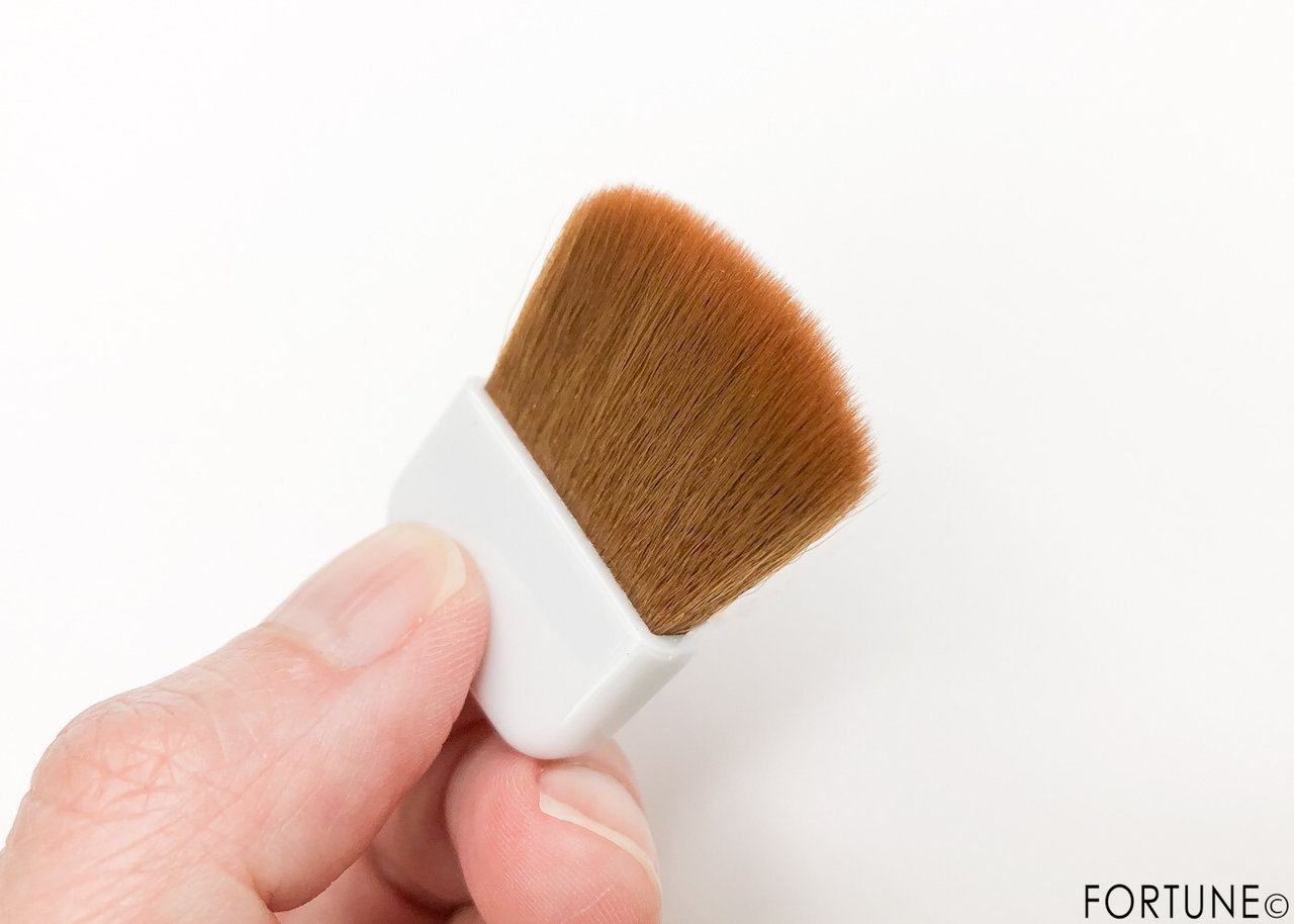 画像：キャンメイク(CANMAKE)8/1発売『シェーディングパウダー』