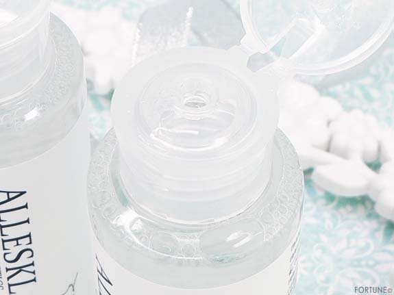 画像：アレスクラ「クレンジングウォーター」