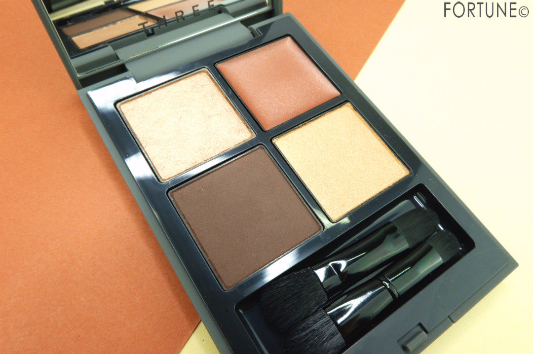 THREE(スリー)秋冬コレクション「ディメンショナルビジョンアイパレット」03 AMBER GAZING