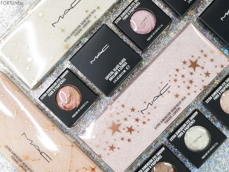 画像：M·A·C「エクストラ ディメンション スキンフィニッシュ トリオ」「クリスタル グレイズ グロス」「エクストラ ディメンション アイシャドウ」