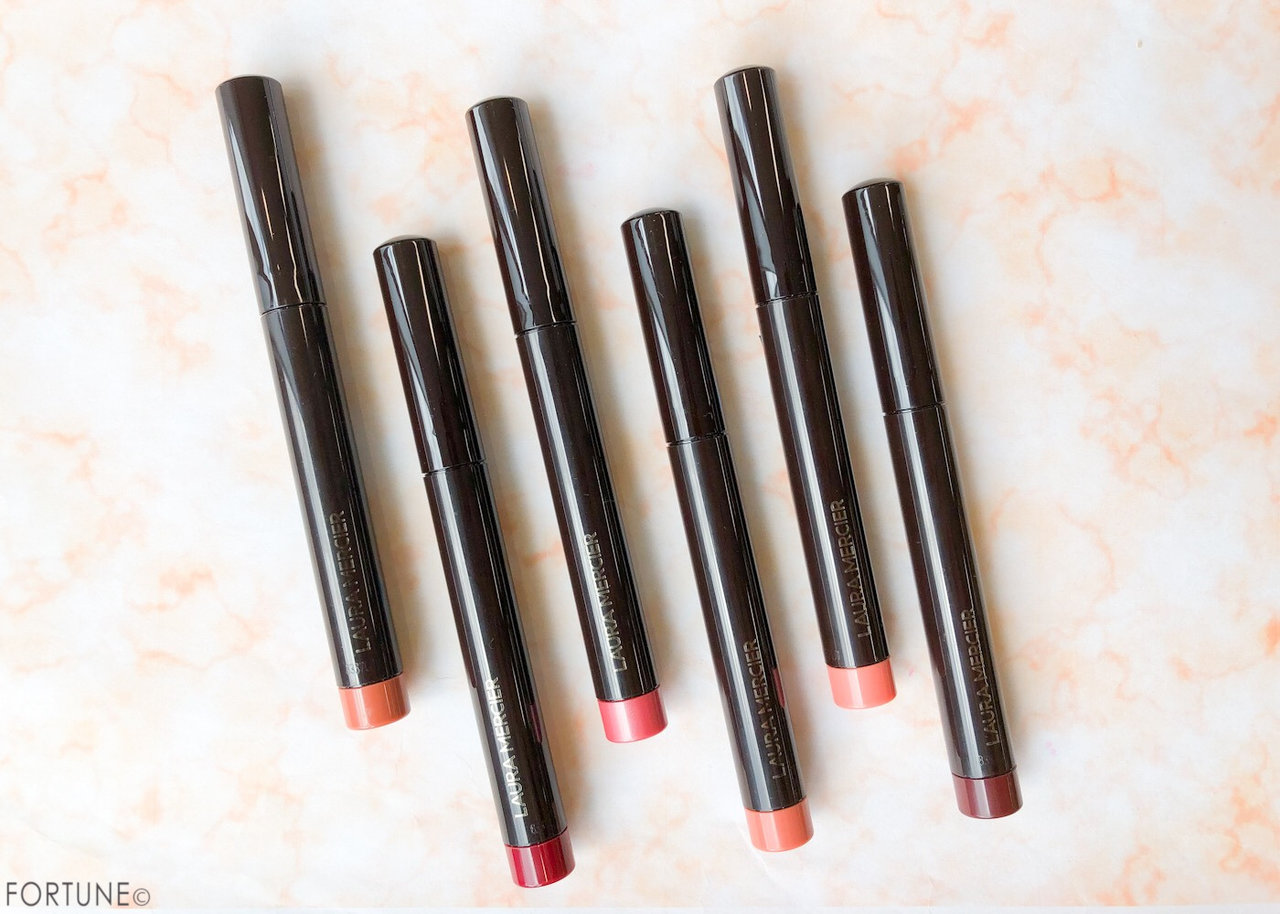 画像：ローラ メルシエ秋新作「ヴェロア エクストリーム マット リップスティック」