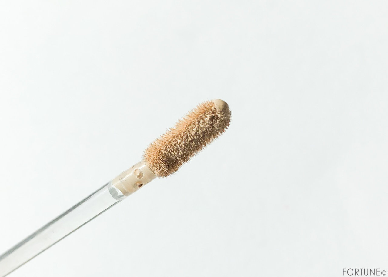 画像：ローラ メルシエ秋新作「フローレス フュージョン ウルトラ ロングウェア コンシーラー」