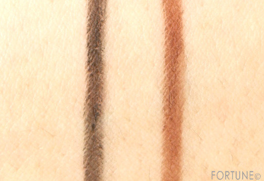 画像：アテニア（Attenir）　リフトアップアイメイク　2019秋新作　ペンシル アイライナー　スウォッチ