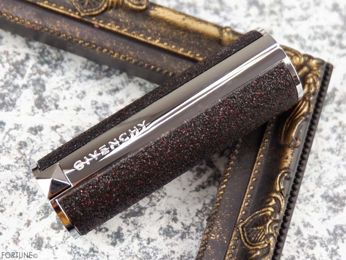 画像：GIVENCHY（ジバンシイ）「ルージュ･ジバンシイ･ノワール」