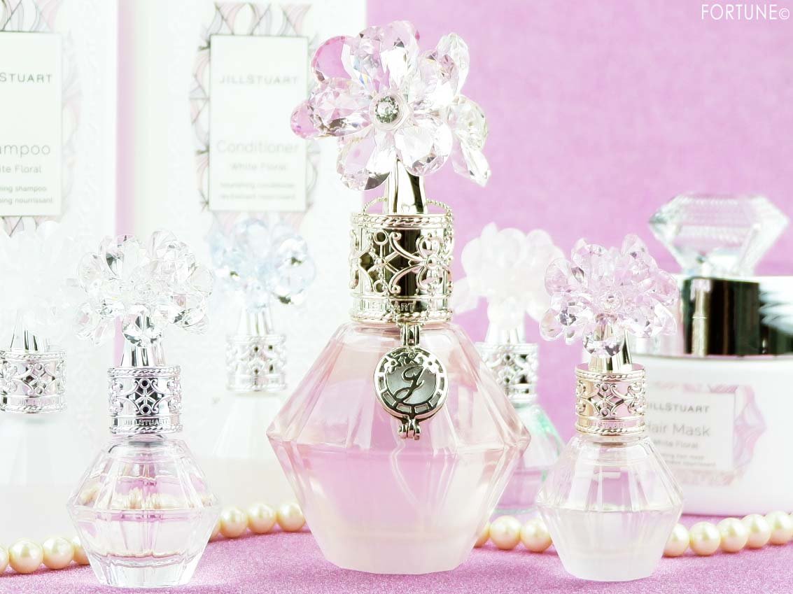 コスメカレンダー：ジルスチュアート「クリスタルブルーム ビーラブドチャーム オードパルファン」「クリスタルブルーム オードパルファン セレクション」「シャンプー ホワイトフローラル」他