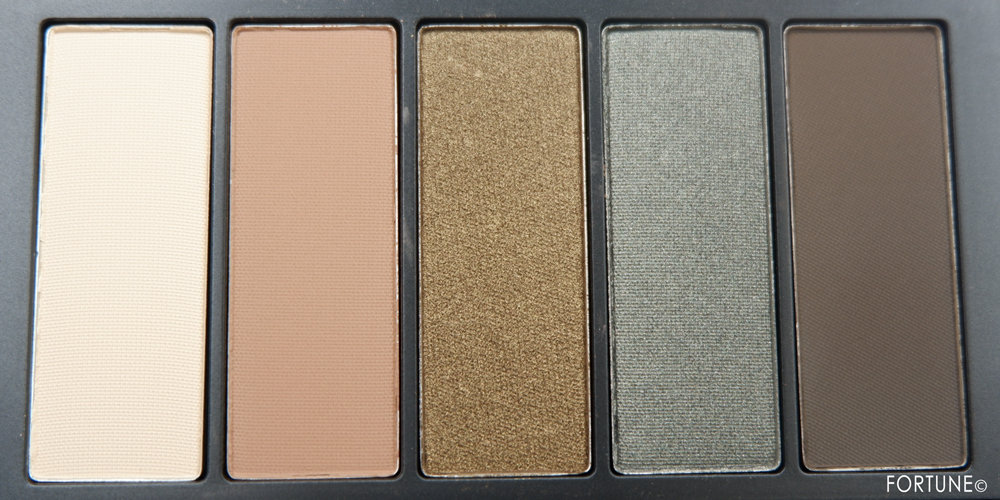 画像：ボビイ ブラウン 2019クリスマスコフレ「オータム アヴェニュー アイシャドウ パレット」