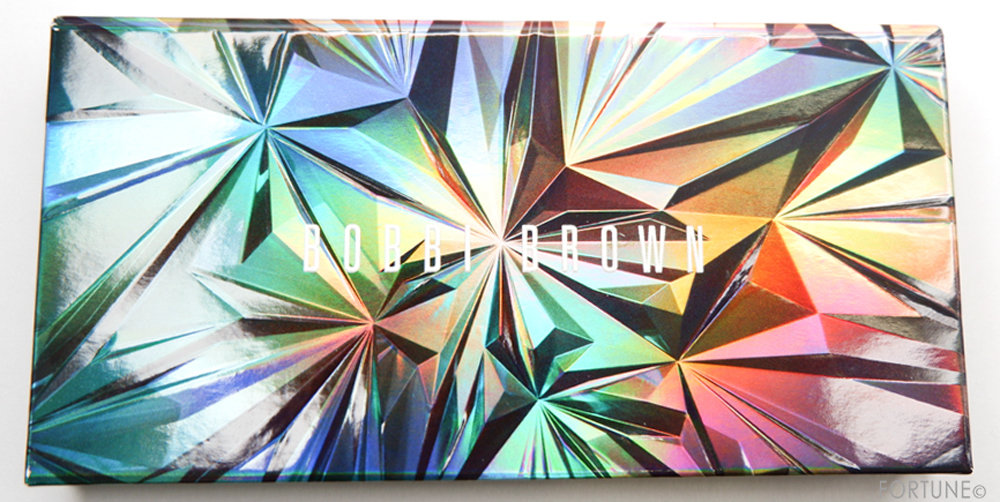 画像：ボビイ ブラウン 2019クリスマスコフレ「オータム アヴェニュー アイシャドウ パレット」