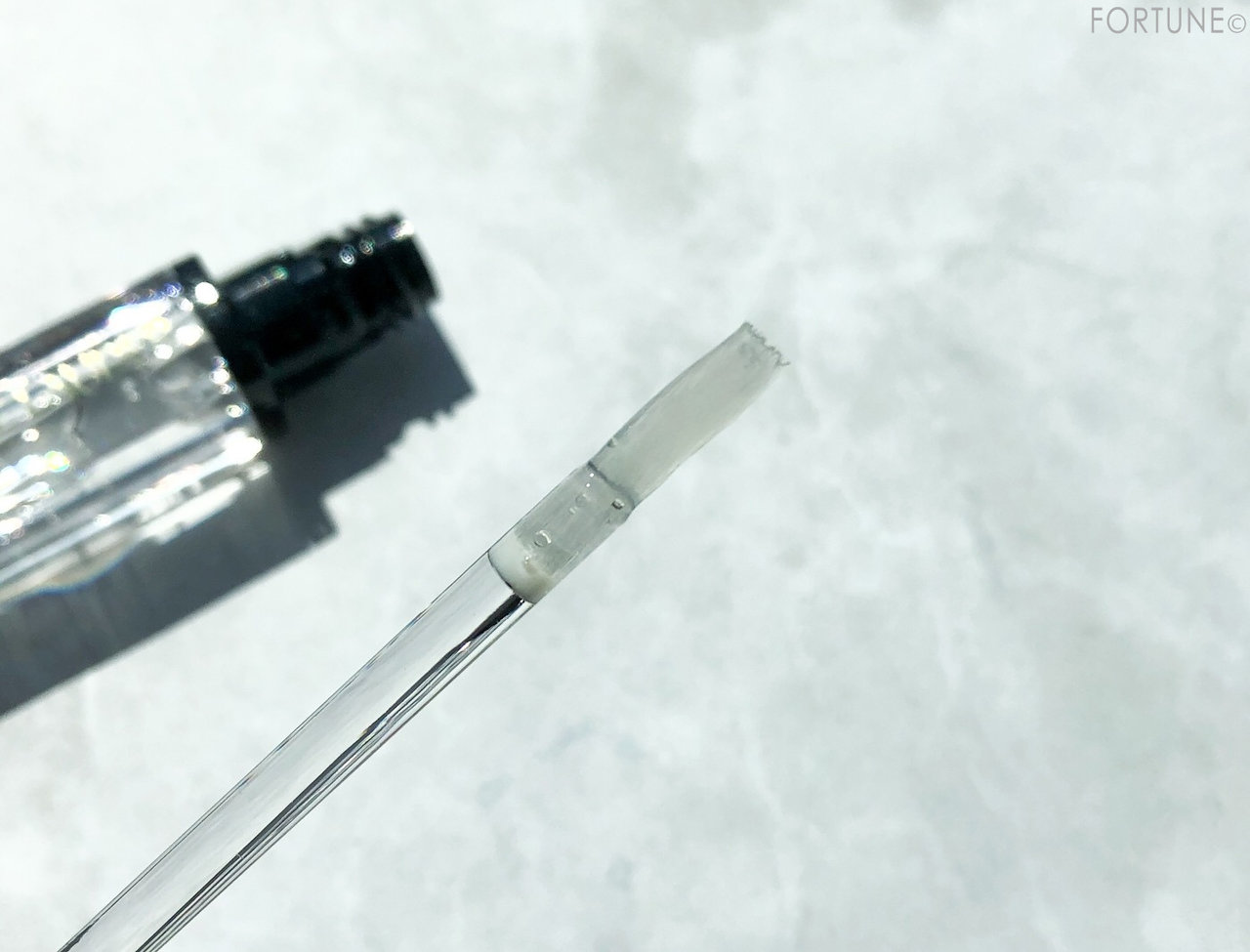 画像：エスティ ローダー 2019新作「ピュア カラー エンヴィ オイル インフューズド リップ シャイン」