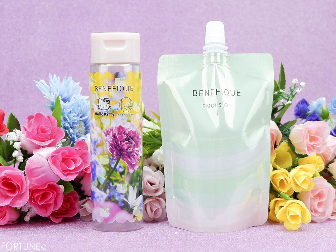 画像：ベネフィーク×ハローキティ×M / mika.ninagawa(蜷川実花)コラボ「ドゥース エマルジョン Ⅰ・Ⅱ セット KN」乳液