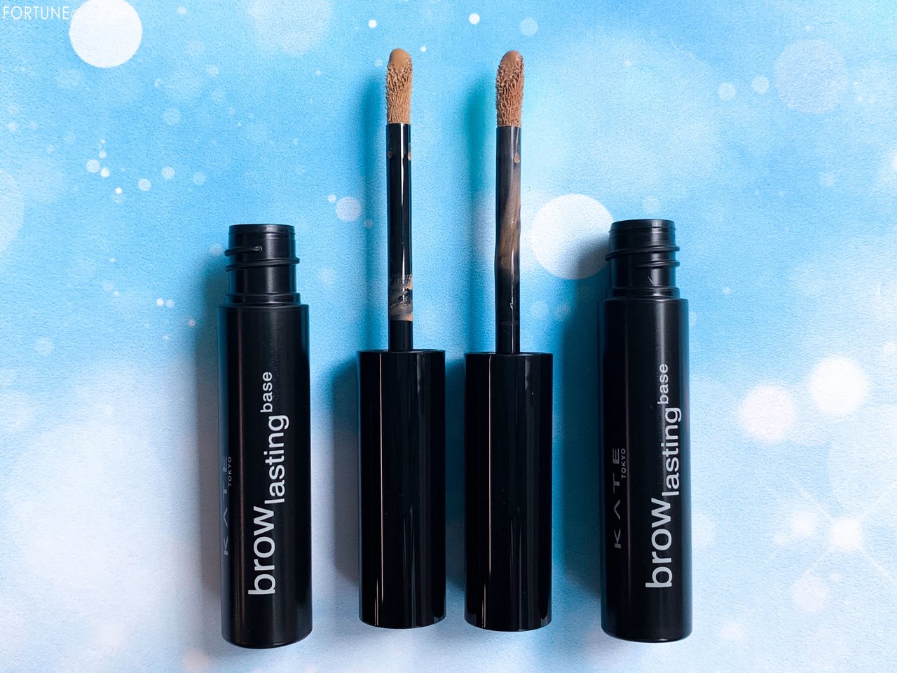 画像：KATE（ケイト）2019冬新作 プチプラコスメ ブロウラスティングベース