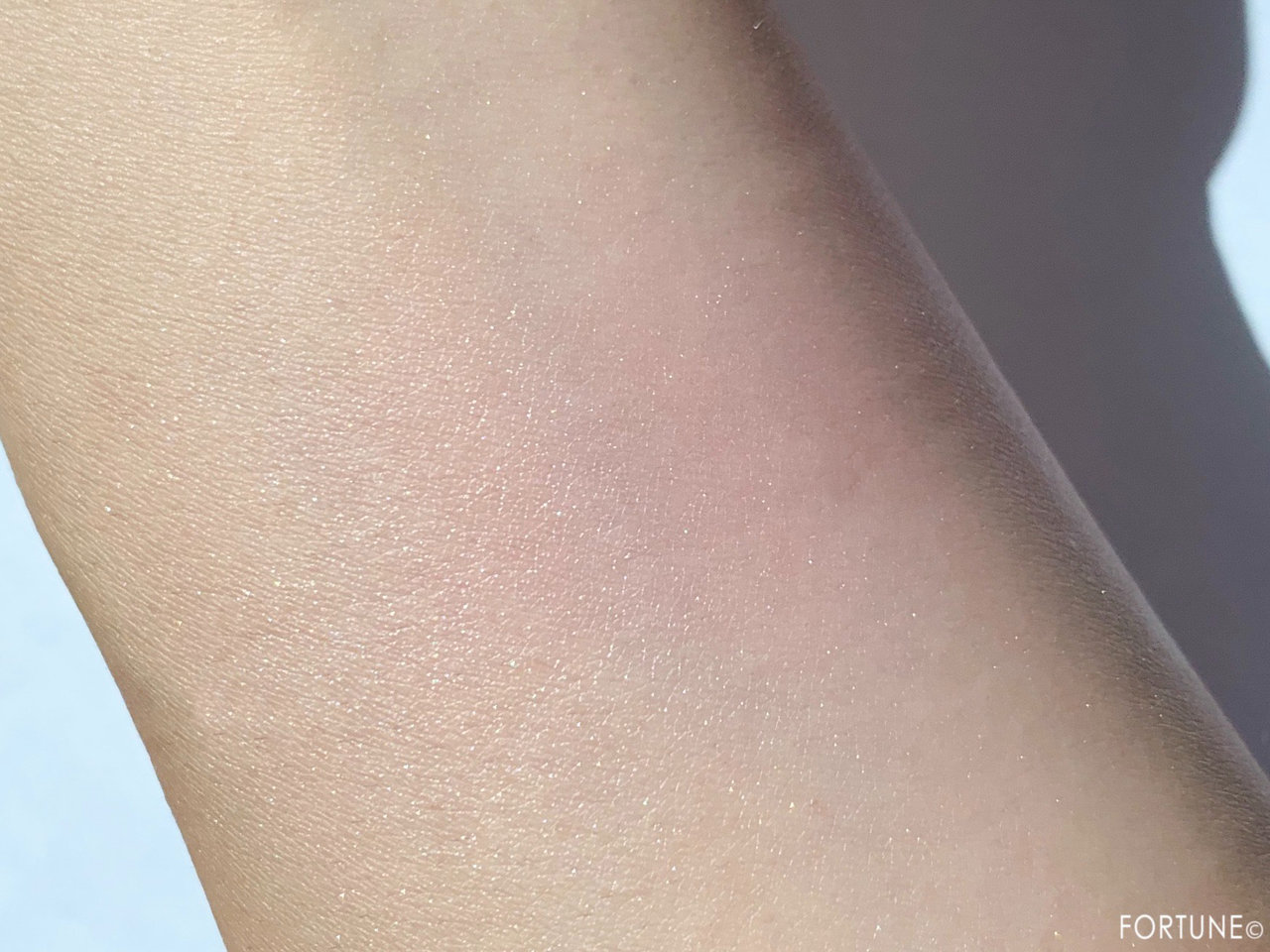 画像：LUNASOL（ルナソル）2019クリスマスコフレ ホリデーコレクション フュージングカラーパレット