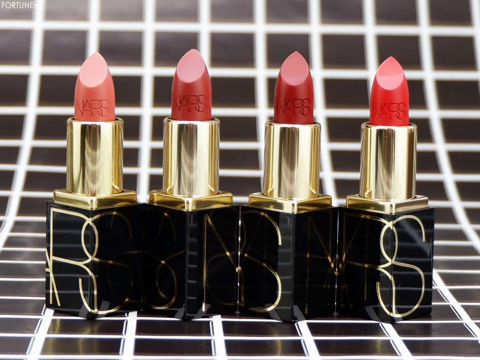 画像：NARS（ナーズ）「NARS ネバーイナフ リップスティックコフレ」