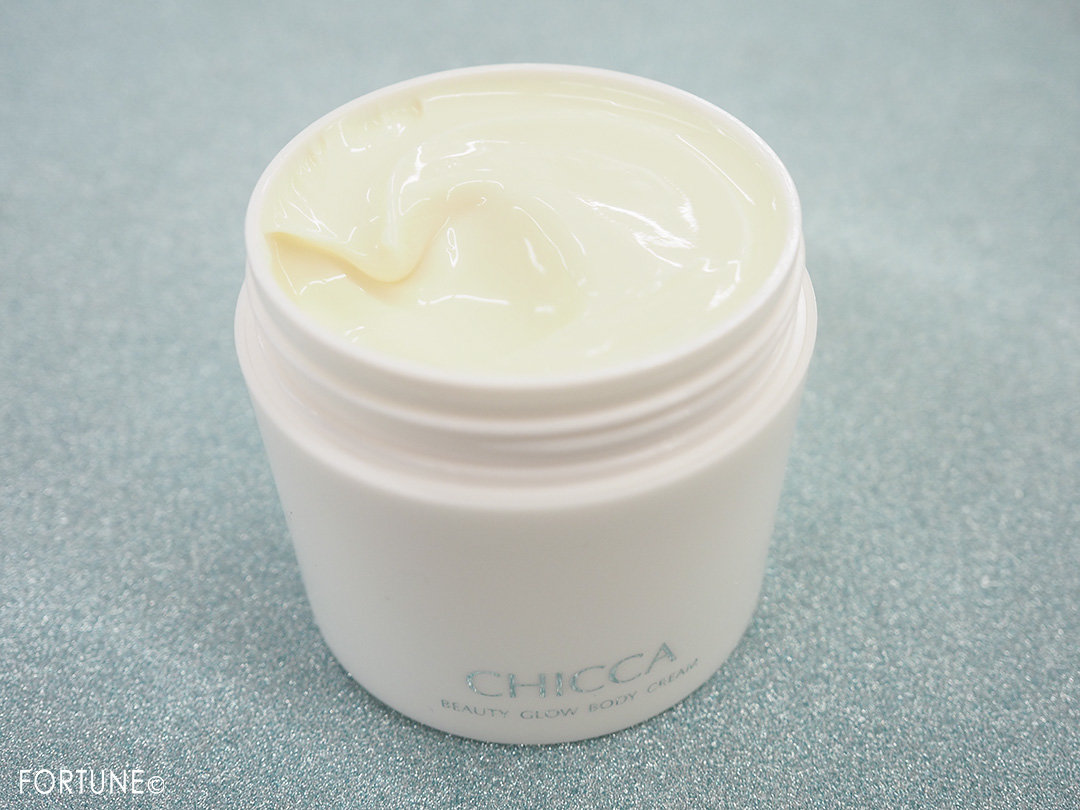 画像：CHICCA(キッカ)2019冬新作コスメ 「キッカ　ビューティグロウ ボディクリーム ロゼ」