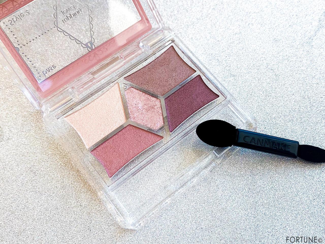 画像：CANMAKE（キャンメイク）2019秋新作 プチプラコスメ「パーフェクトスタイリストアイズ」
