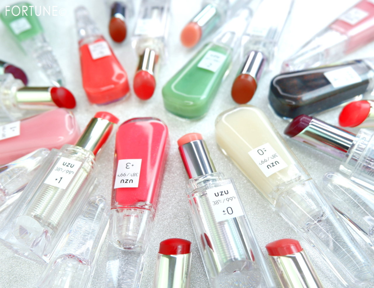 ウズ（UZU）2019新作コスメ「38℃ / 99℉ リップスティック <トウキョウ>」「38℃ / 99℉ リップトリートメント」