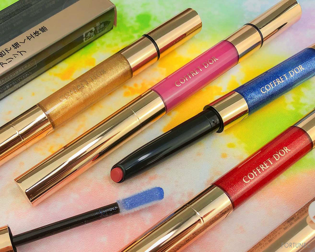 画像：コフレドール「コントゥアリップデュオ」／SWITCHI! COLORS