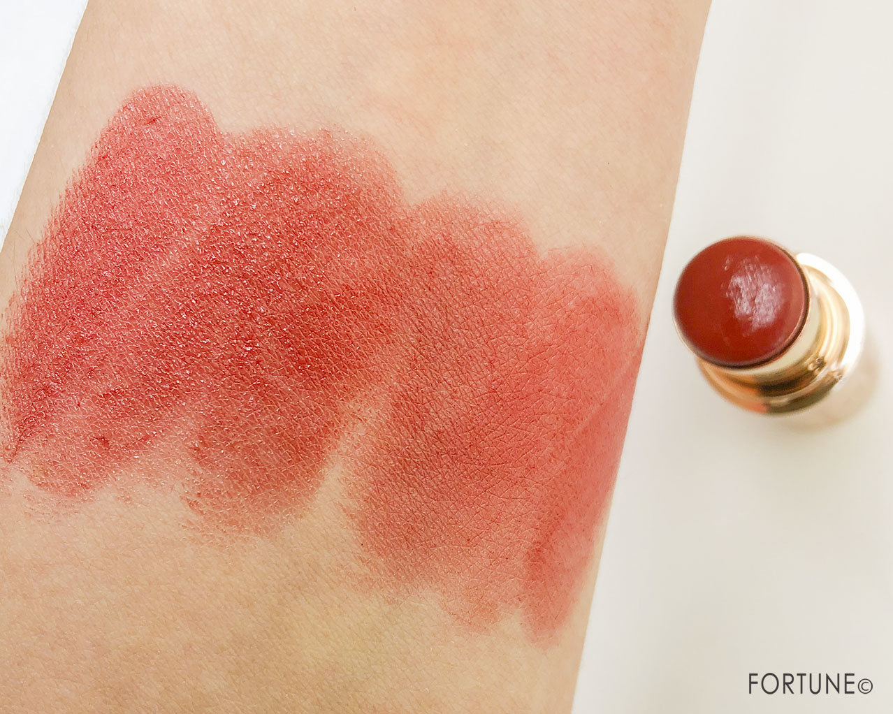 画像：キャンメイク(CANMAKE)「メルティールミナスルージュ」No.05 ストロベリーモカ