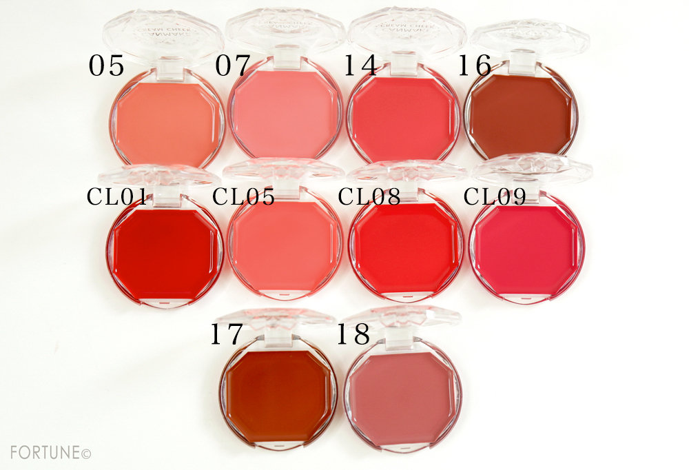 画像：CANMAKE(キャンメイク）/クリームチーク