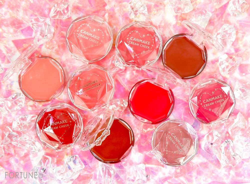 画像：CANMAKE(キャンメイク）/クリームチーク