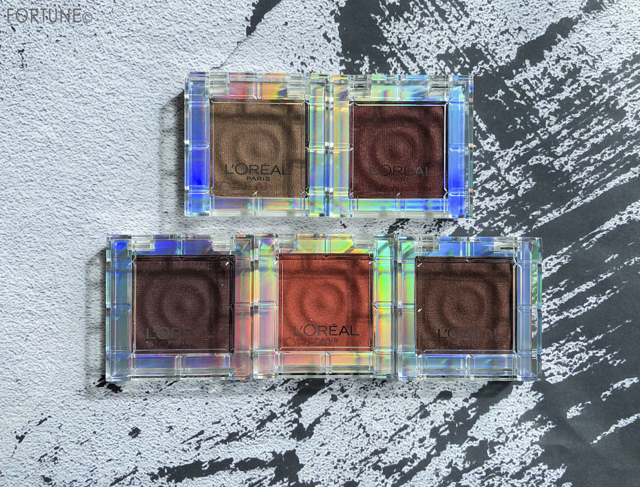 画像：ロレアル パリ 11/1発売「カラークイーン オイルシャドウ」マット