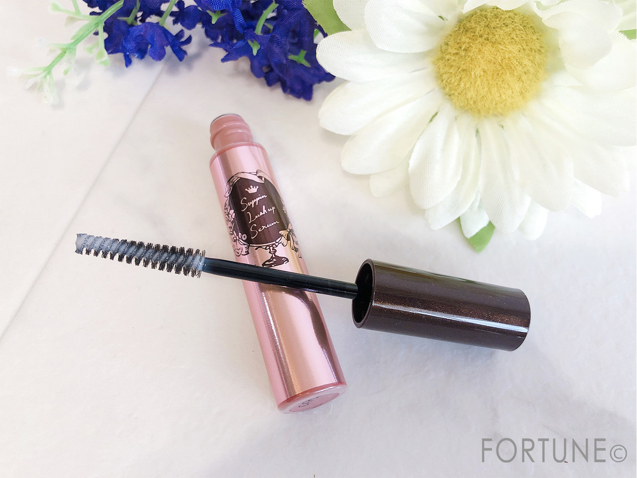 「クラブ すっぴんラッシュアップセラム」しっかりとカールキープ