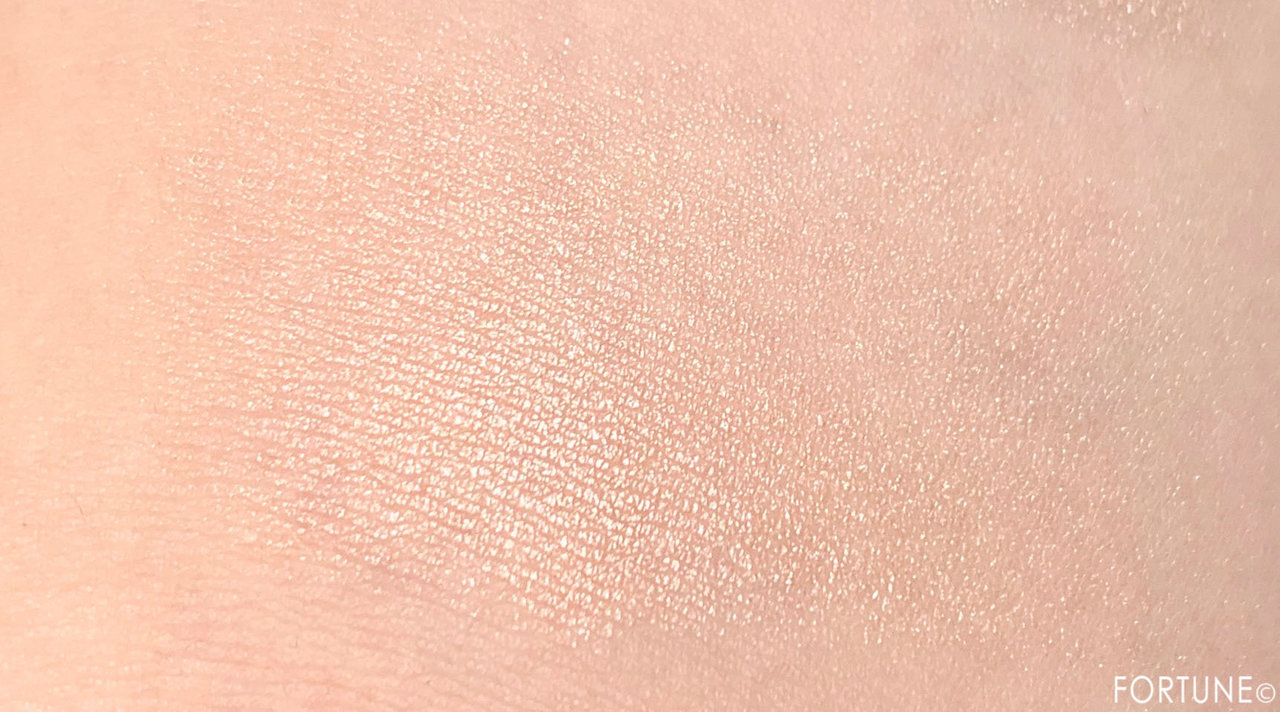 画像：ロレアル パリ 2019クリスマスコフレ ル バー ア ブラッシュ