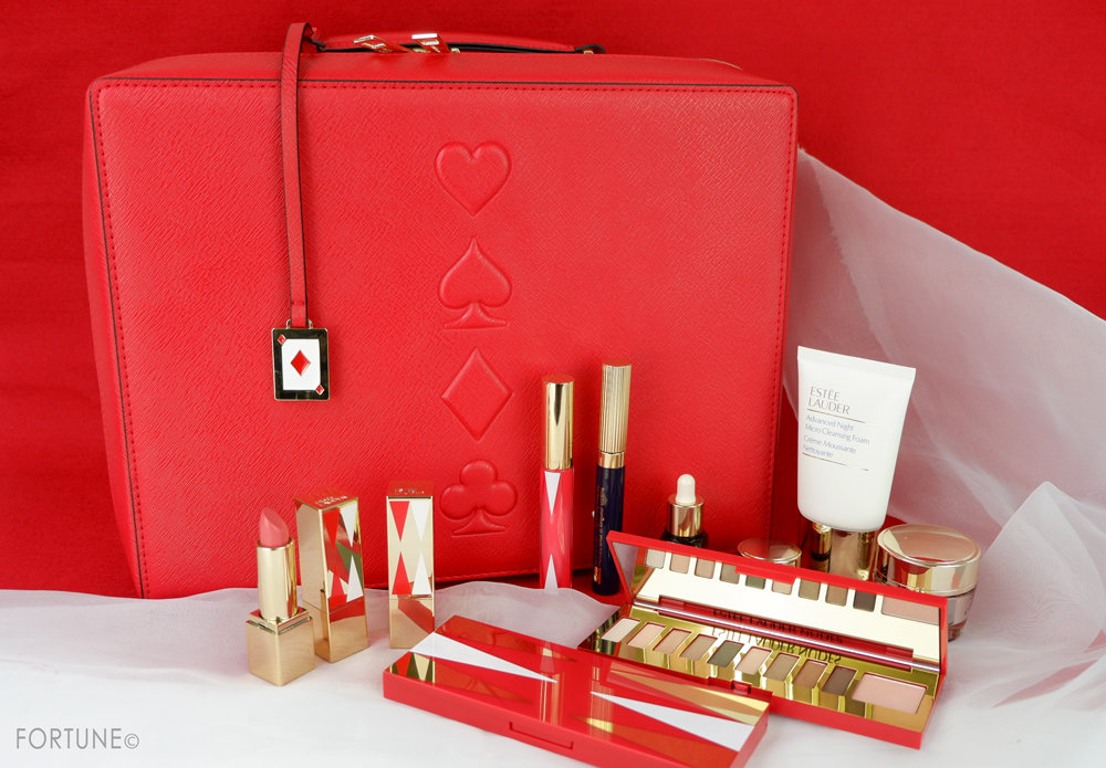 画像：エスティ ローダー 2019クリスマスコフレ「メークアップ コレクション 2019」